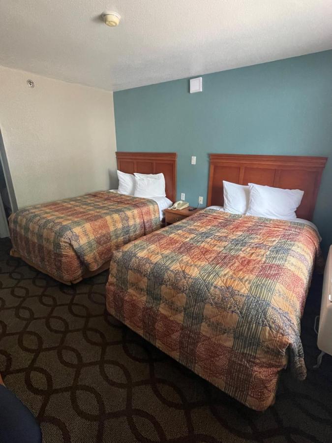 Super 7 Inn Memphis Extérieur photo